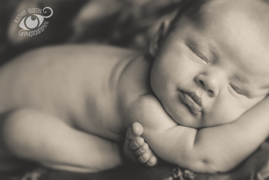 Newborn photography by www.KathieAustinPhotography.com
